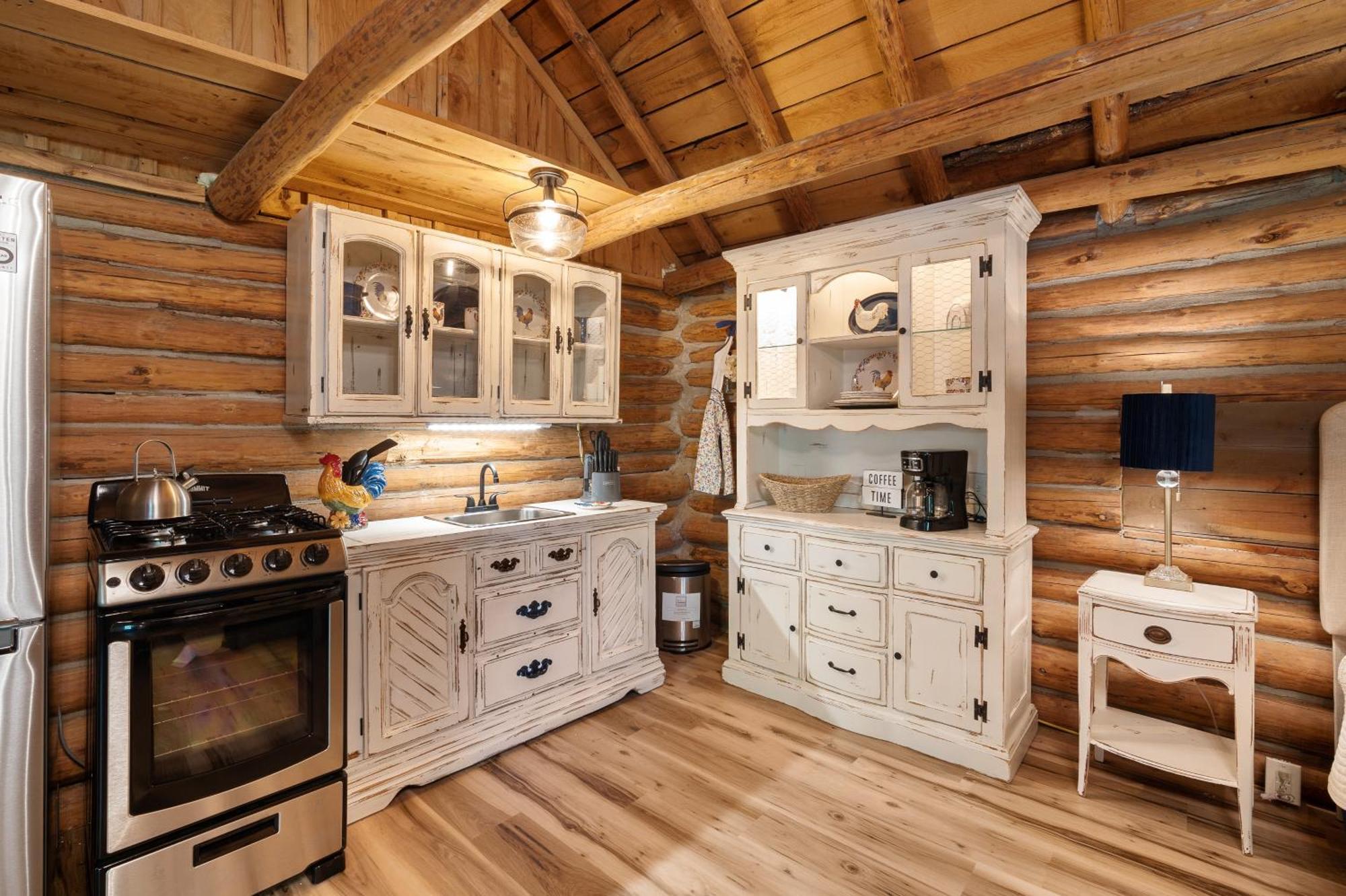 Вилла Spring Hill Farm - The Velvet Rooster Alma Экстерьер фото